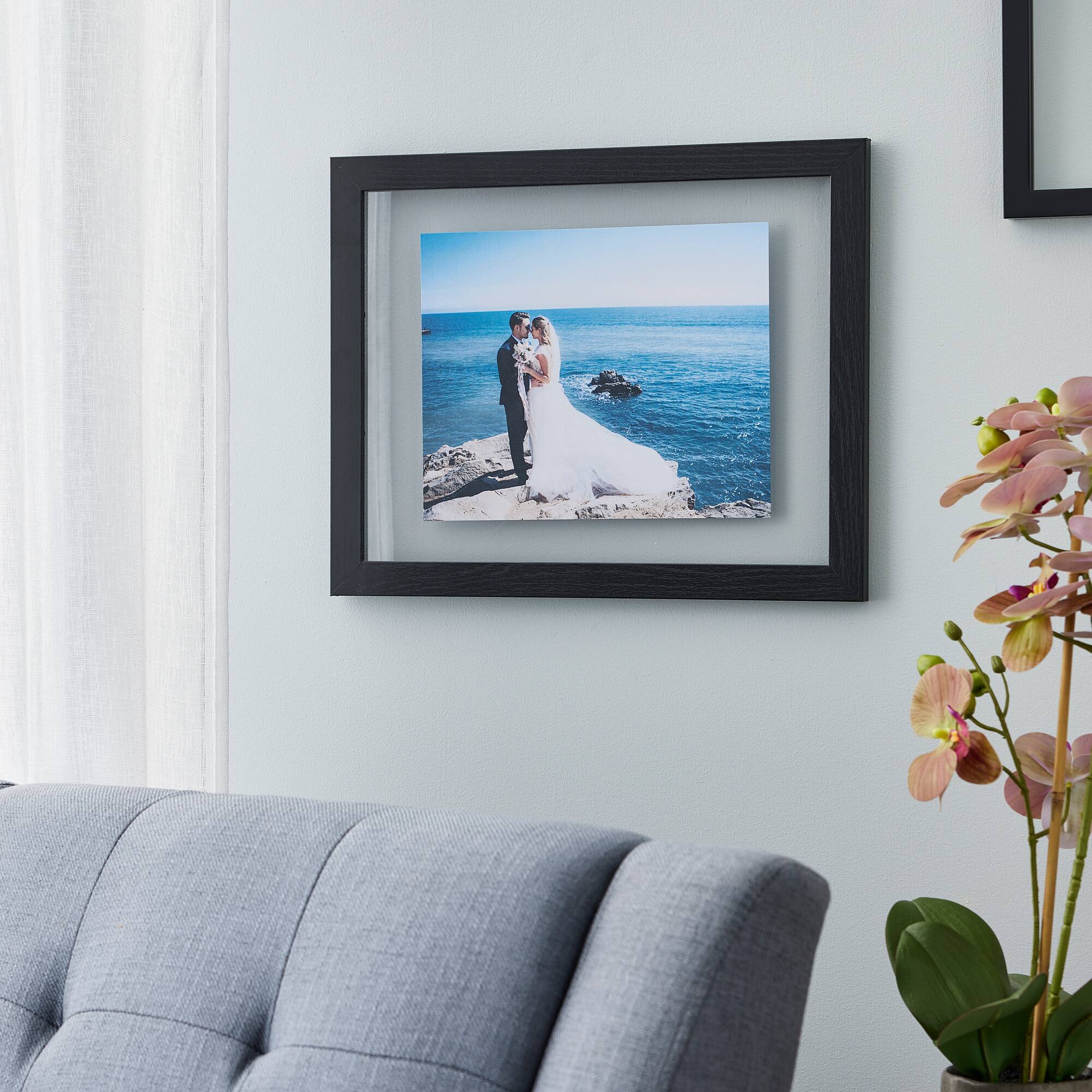 Black Belmont Float Frame by Studio Décor
